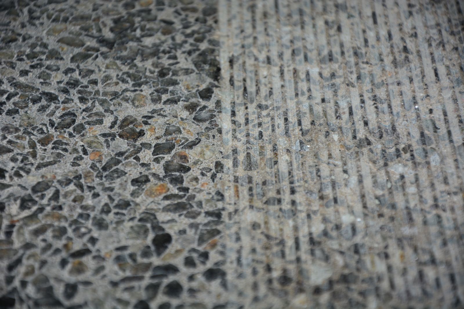 Grinding road surface